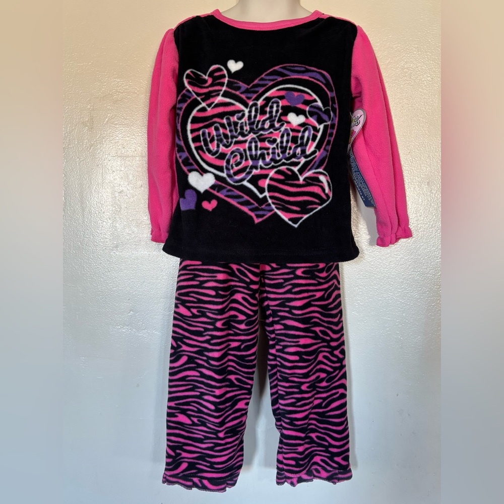 1000% Cute "Wild Child" Girl's Sleepwear 2 Piece Set